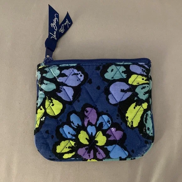 Wallets - Picture 4 of 4